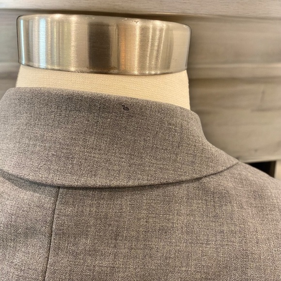 Caslon Wool Tweed Blazer Jacket In Grey Size 4 Petite - Picture 12 of 15